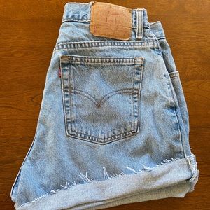 Levi 550 cutoff shorts size 14